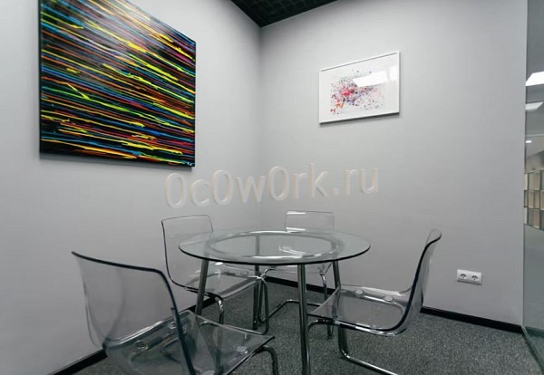Переговорная комната в коворкинге м. Павелецкая Москва - Аренда на час на 4 мест - фото