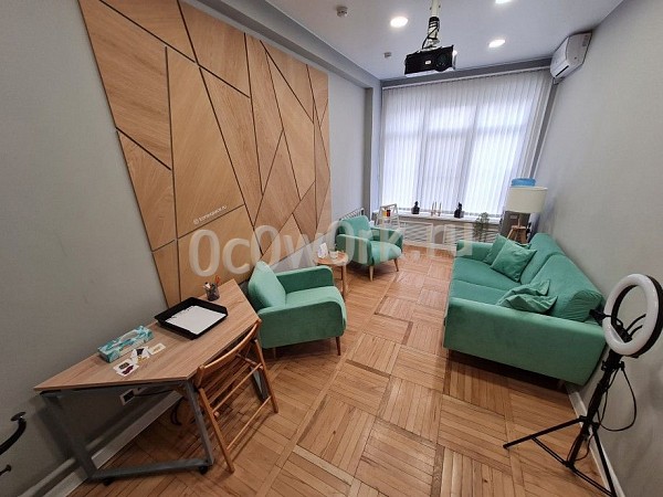 Офис в коворкинге Краснодар  Аренда офиса на 5 чел. недорого - фото