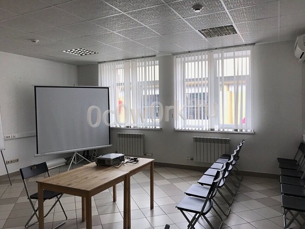 Офис в коворкинге Липецк  Аренда офиса на 1 чел. недорого - фото